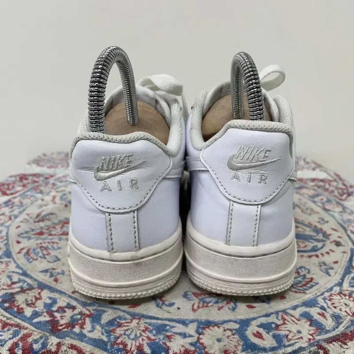 나이키 에어포스 1 07 스니커즈 운동화 240 E00342 상품이미지2