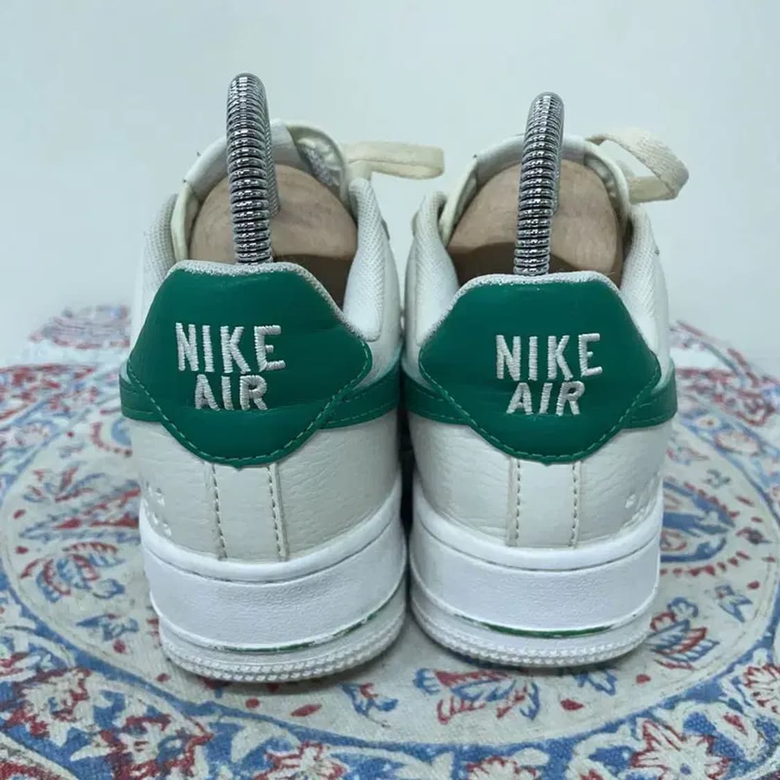 나이키 에어포스 1 07 SE 40주년 스니커즈 240 E00353 상품이미지2