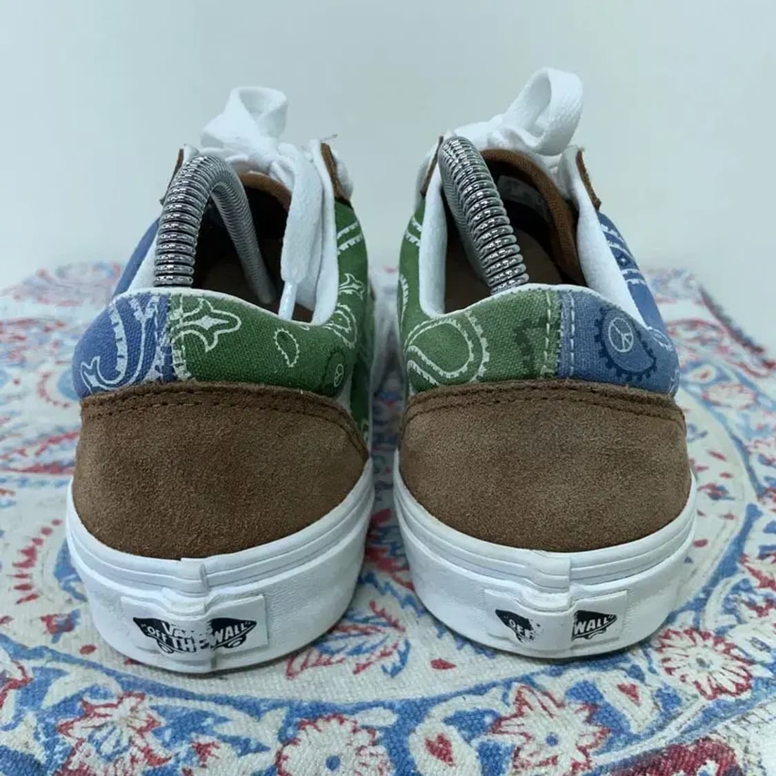 반스 올드스쿨 피스 페이즐리 스니커즈 신발 245 E00382 상품이미지2