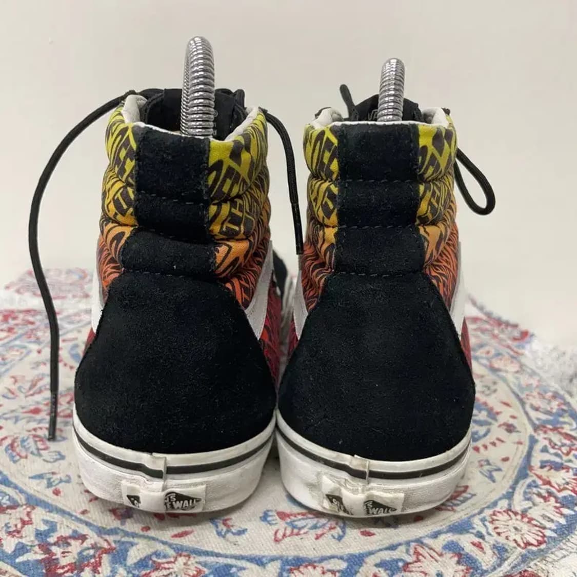 반스 스케이트하이 플레임 스니커즈 신발 300 E00410 상품이미지2