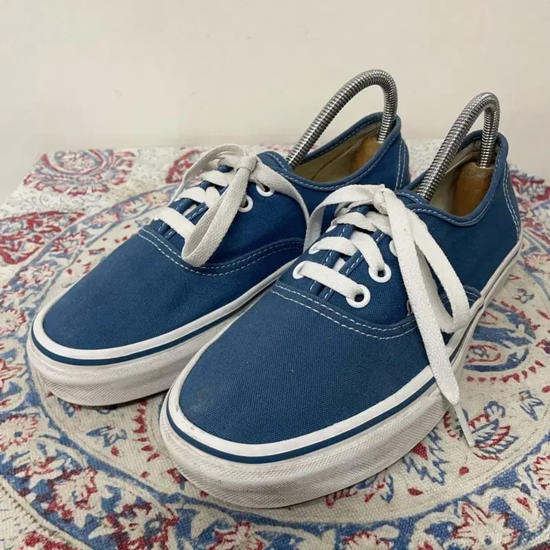 반스 어센틱 네이비 스니커즈 240 E00436 상품이미지1