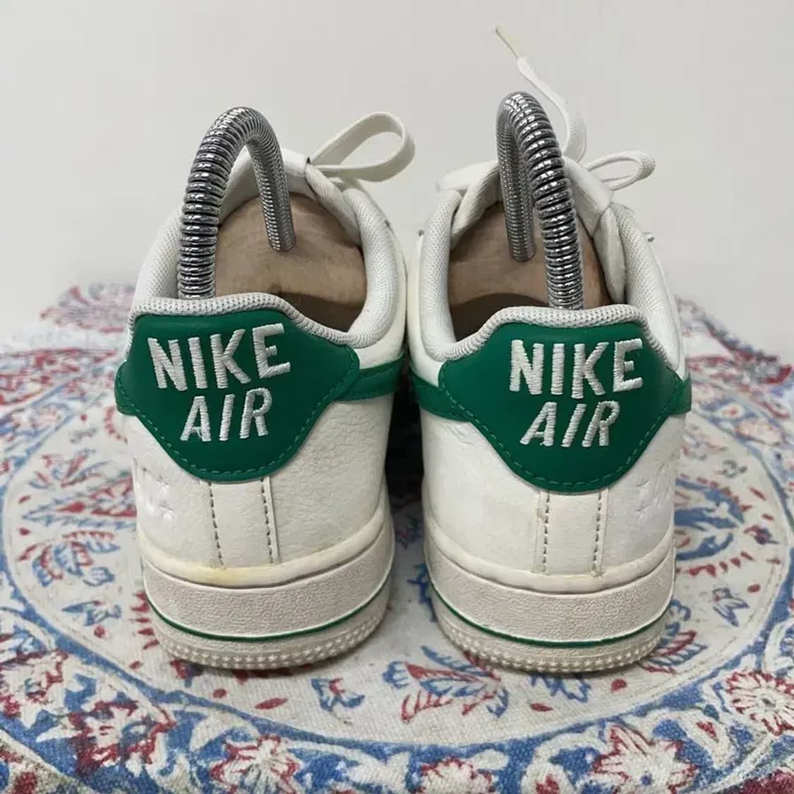 나이키 에어포스 1 07 SE 40주년 스니커즈 235 E00445 상품이미지2