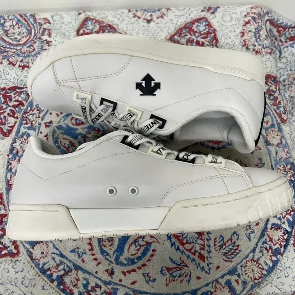 데상트 스탬핑 스니커즈 운동화 255 E00446 상품이미지3