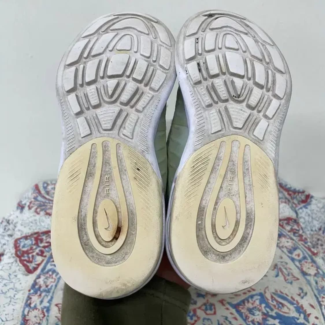 나이키 에어맥스 엑시스 스니커즈 운동화 225 E00447 상품이미지4