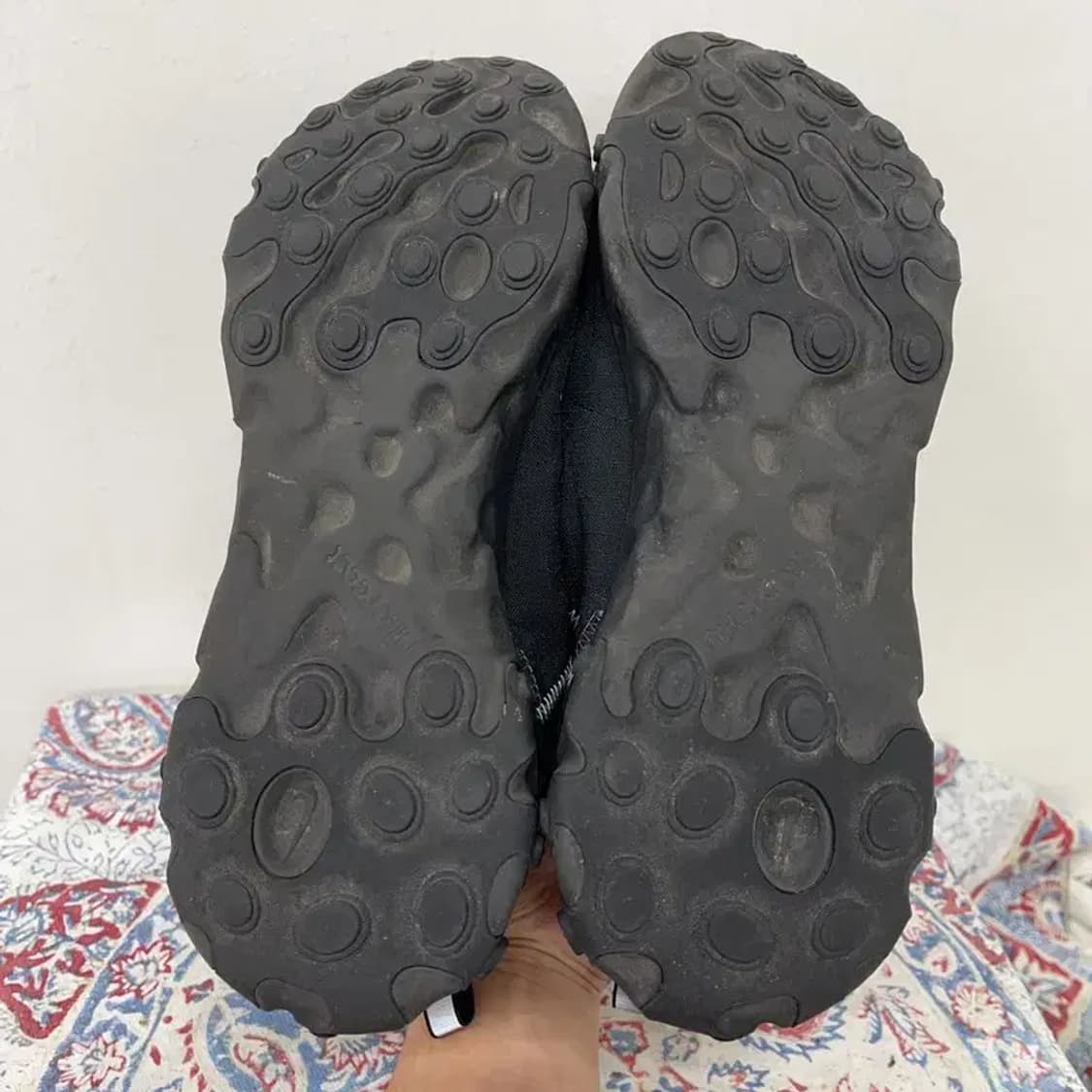 나이키 리액트 엘리먼트55 블랙 운동화 런닝화 270 E00457 상품이미지4