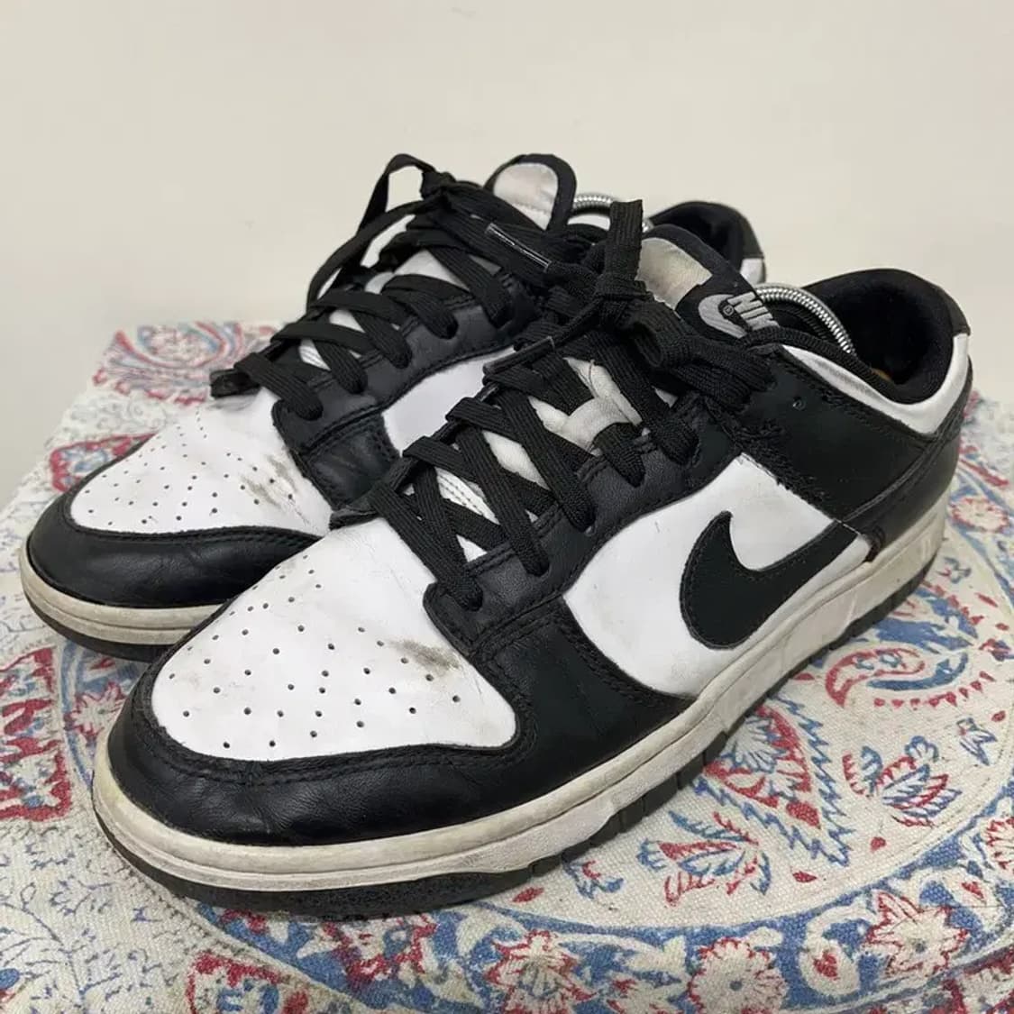 나이키 덩크 로우 레트로 범고래 스니커즈 275 E00461 상품이미지1