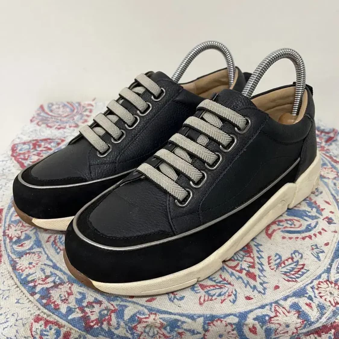 에스콰이어 여성 아이코닉 스니커즈 단화 240 E00490 상품이미지1