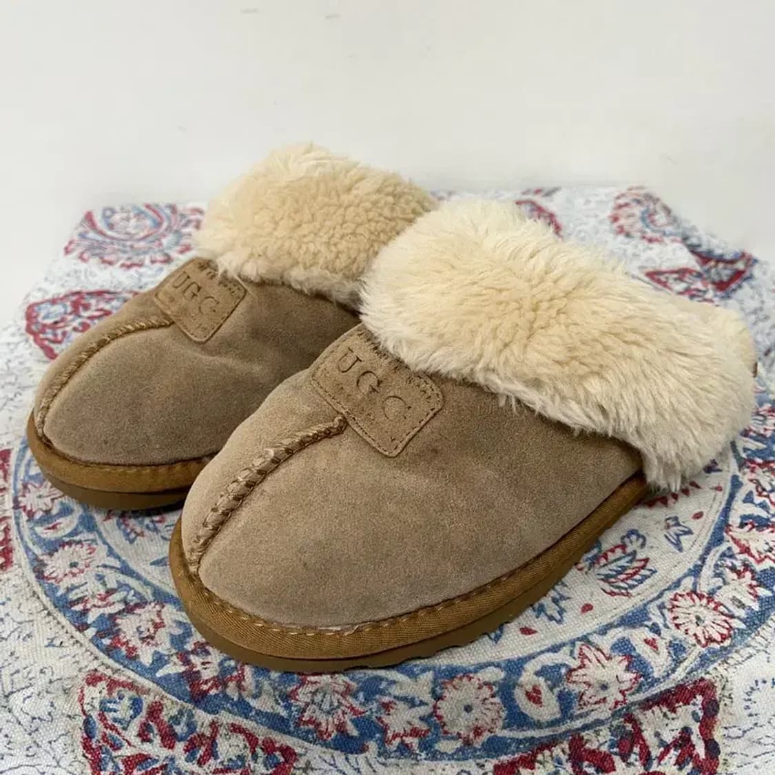 어그 UGG 베이지 털 슬리퍼 250 E00544 상품이미지1