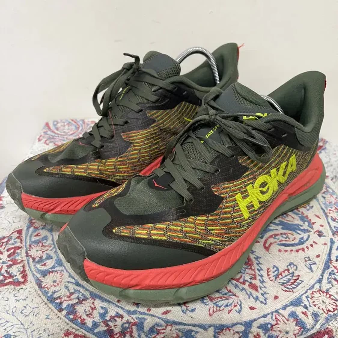 호카오네오네 마파테 스피드 4 트레일 러닝화 280 E00525 상품이미지1