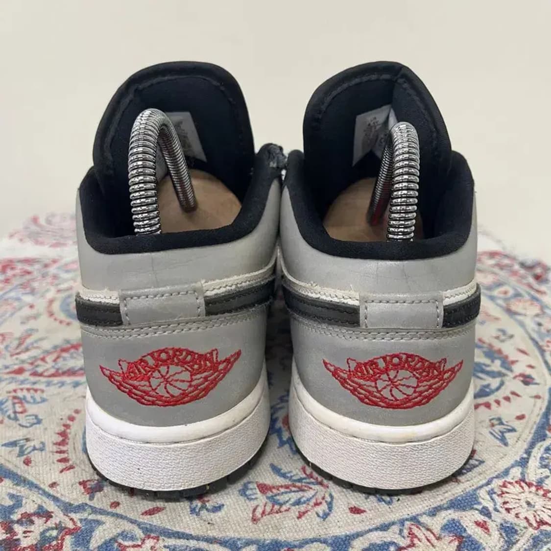 나이키 에어 조던 1 로우 SE 블랙 스니커즈 235 E00551 상품이미지2