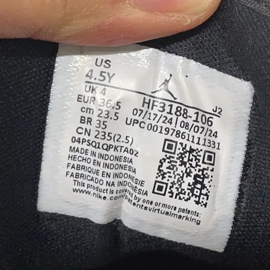 나이키 에어 조던 1 로우 SE 블랙 스니커즈 235 E00551 상품이미지5