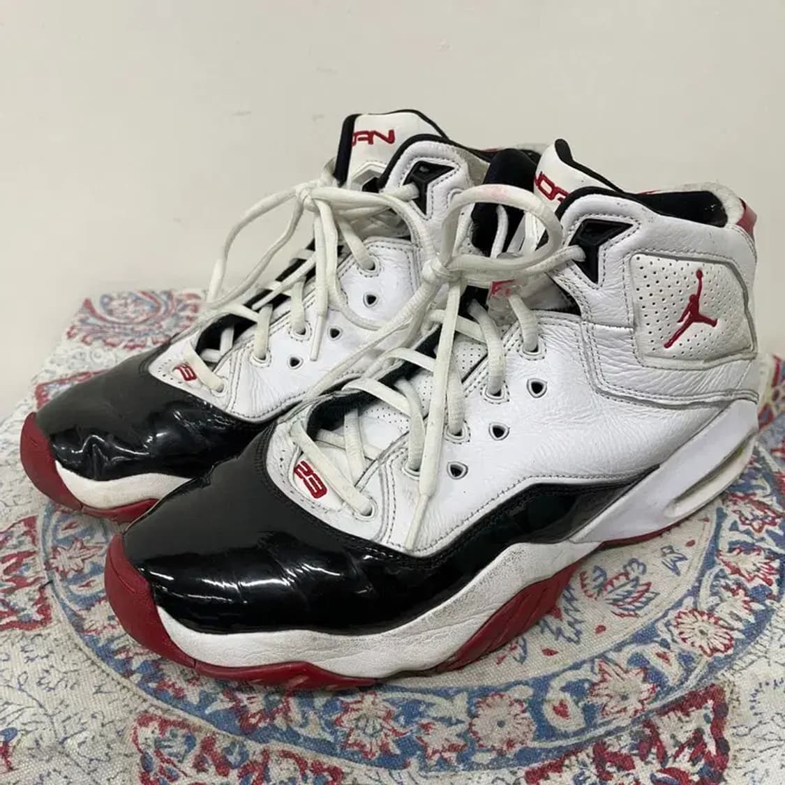 나이키 에어 조던 비 로얄 농구화 280 E00567 상품이미지1