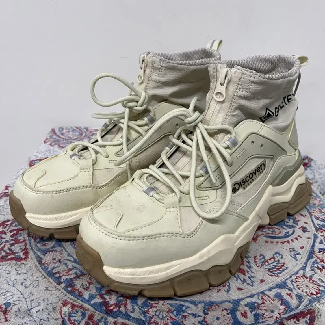 디스커버리 버킷 디워커 V2 미드  260 E00590 상품이미지1