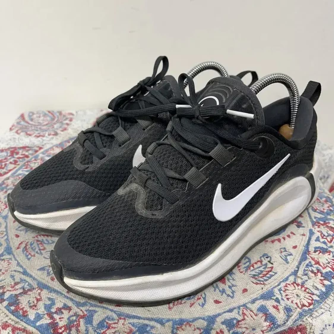 나이키 인피니티 플로우 런닝화 운동화 235 E00599 상품이미지1