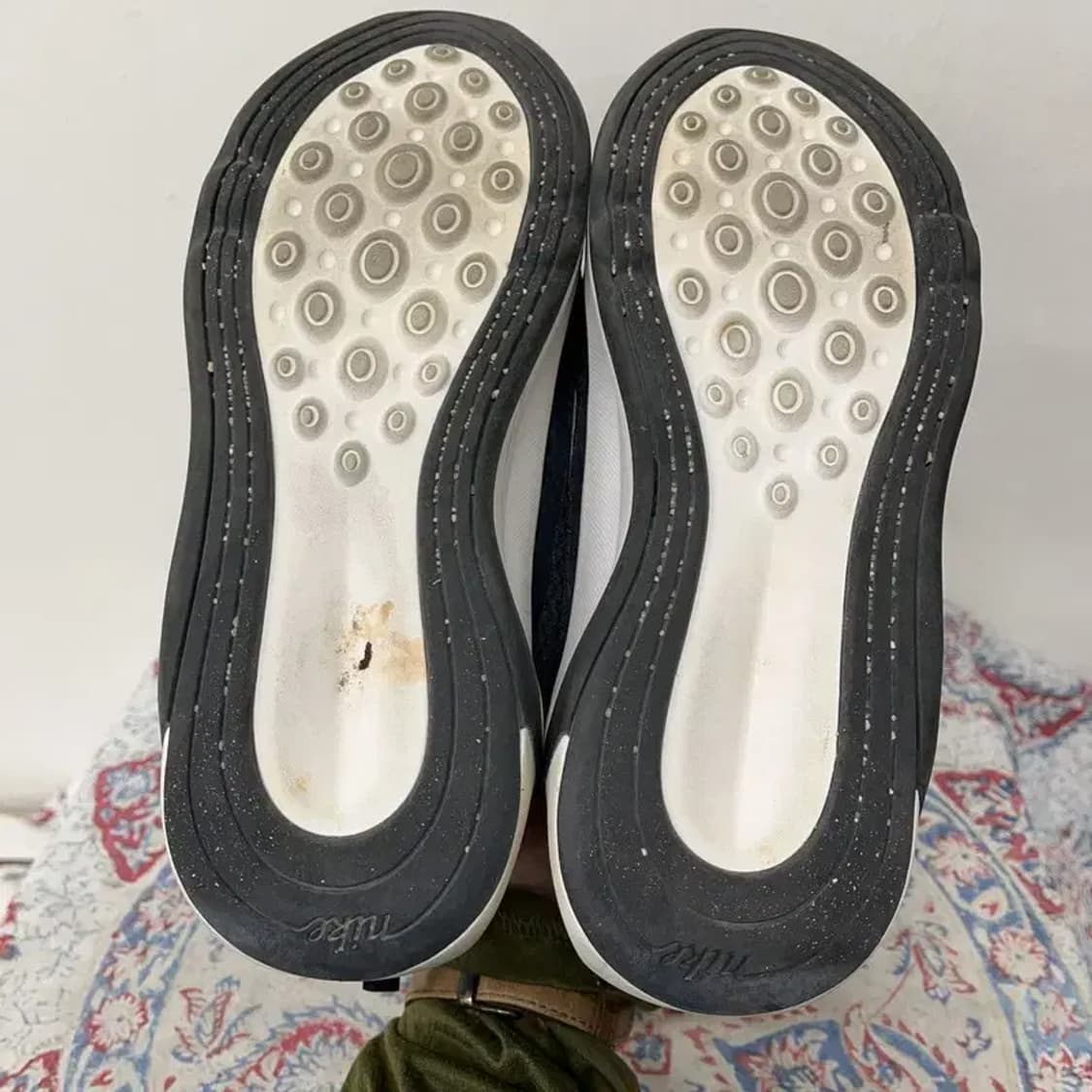 나이키 인피니티 플로우 런닝화 운동화 235 E00599 상품이미지4