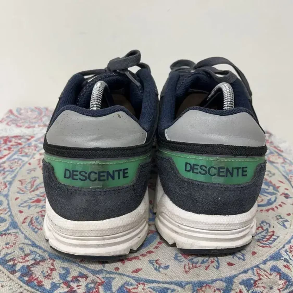 데상트 캐주얼 스니커즈 운동화 270 E00602 상품이미지2