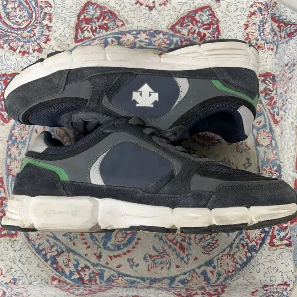 데상트 캐주얼 스니커즈 운동화 270 E00602 상품이미지3