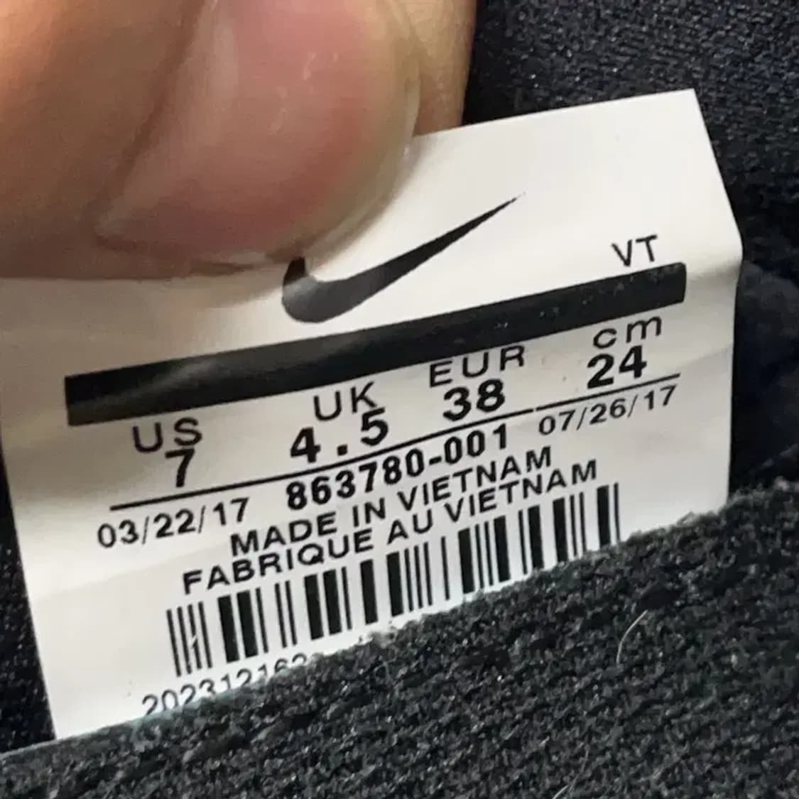 나이키 루나에픽 로우 플라이니트 런닝화 운동화 240 E00603 상품이미지5