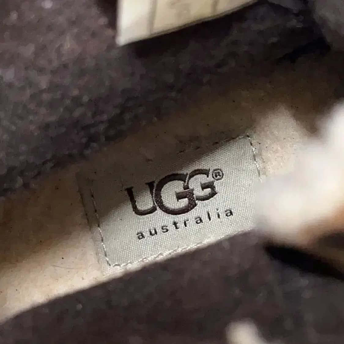 어그 UGG 다크브라운 앵클부츠 양털부츠 240 E00617 상품이미지7