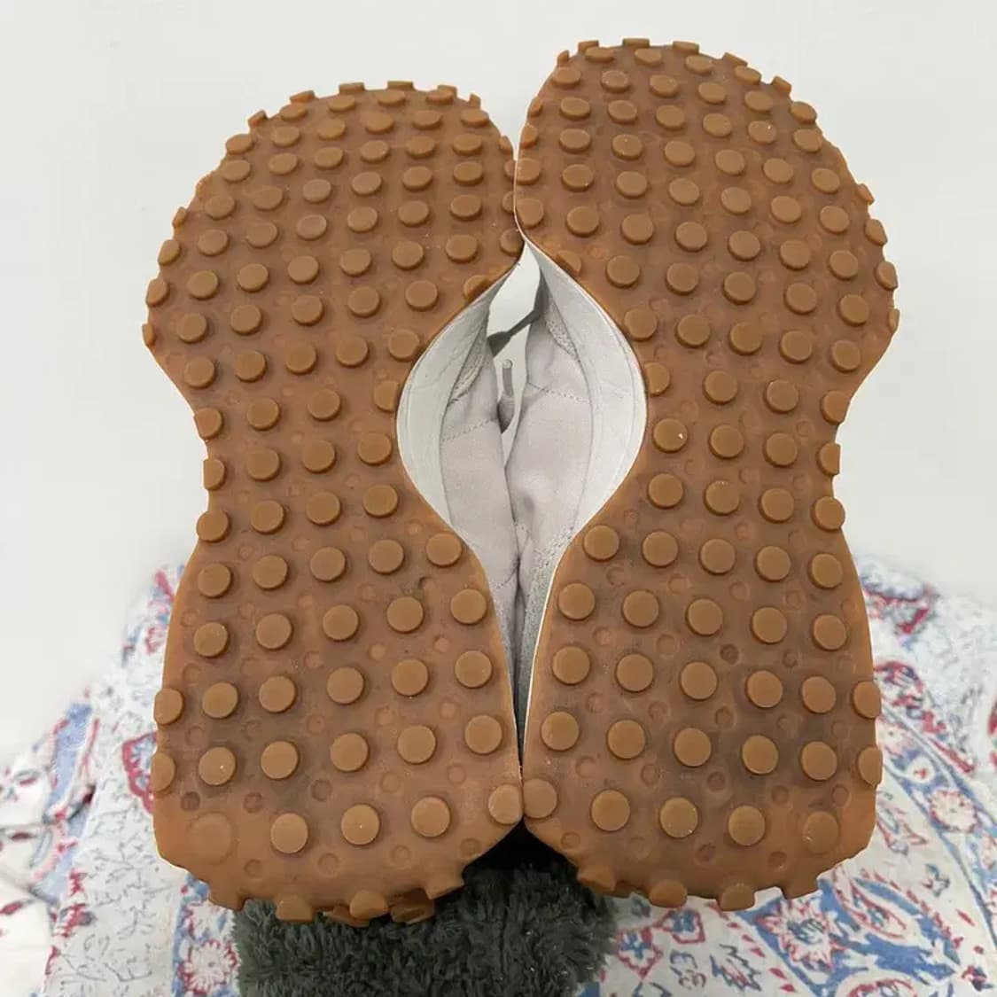 뉴발란스 뉴발란스 327 팀버울프 스니커즈 270 E00623 상품이미지4