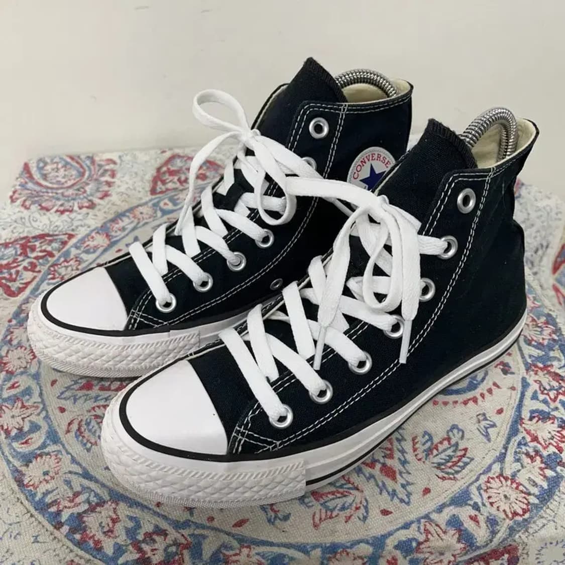 컨버스 척테일러 올스타 클래식 블랙 하이 스니커즈 230 E00637 상품이미지1