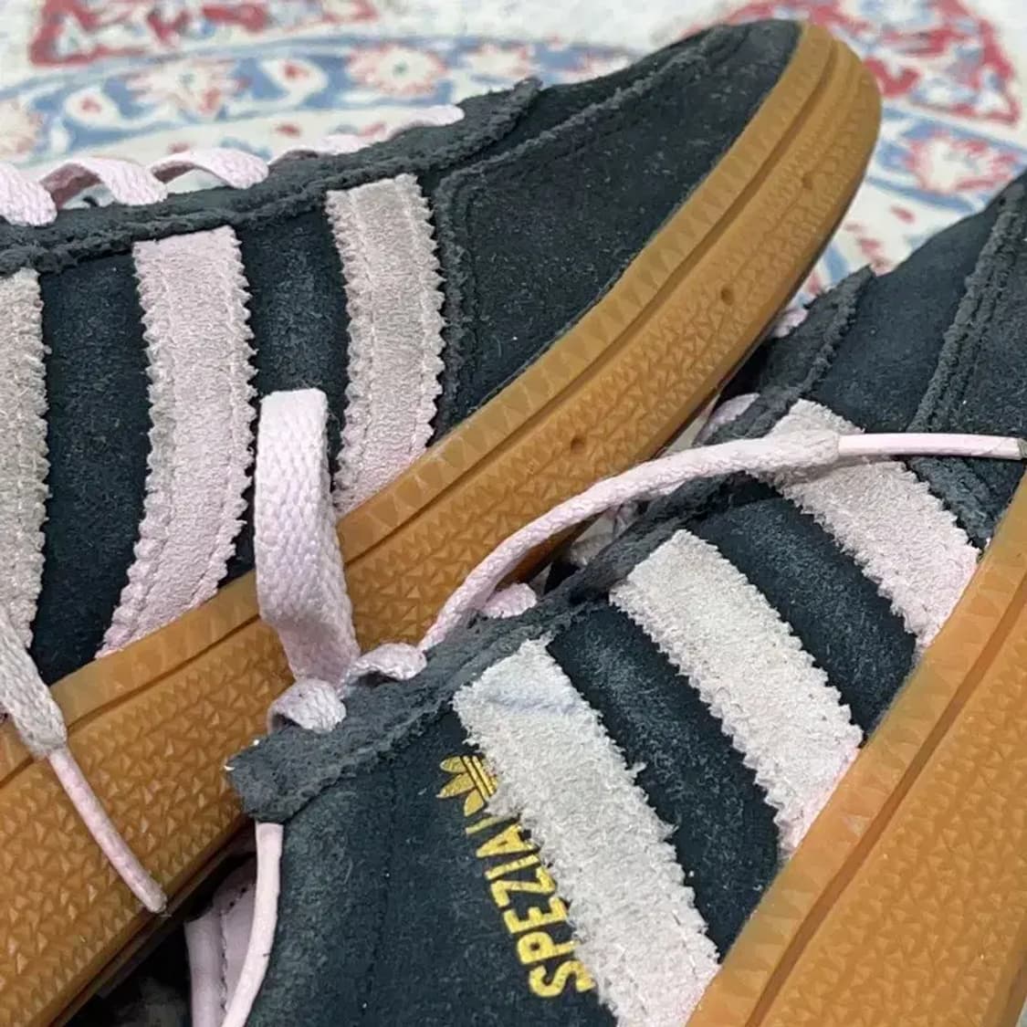 아디다스 스페지알 핸드볼 코어 블랙 핑크 스니커즈 240 E00616 상품이미지6