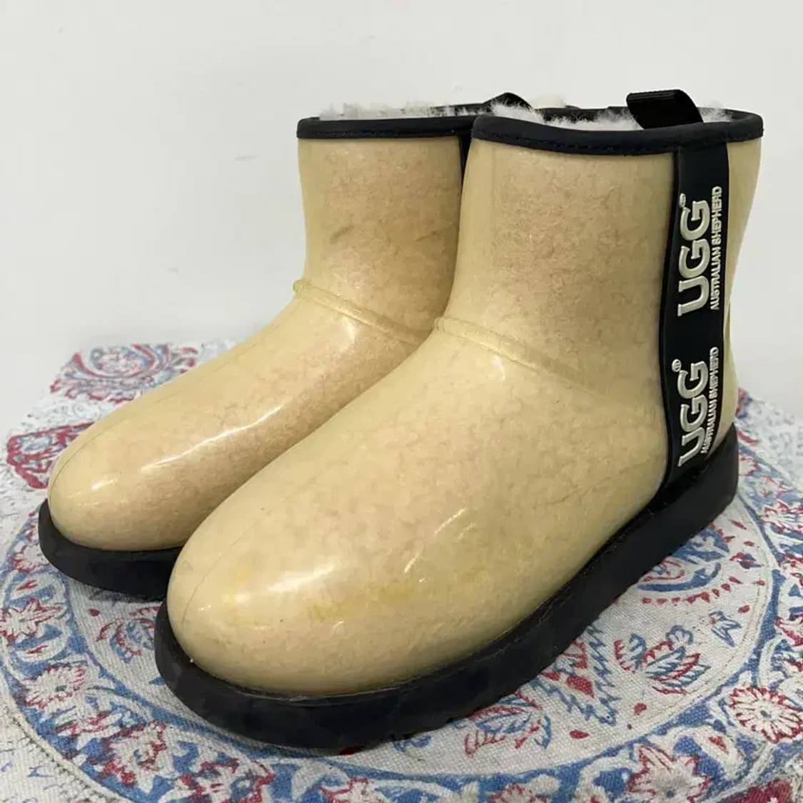 어그 UGG 클래식 클리어 어그부츠 EU37 E00660 상품이미지1