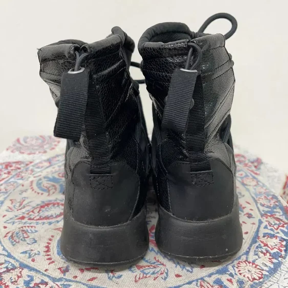 나이키 탄준 하이라이즈 패딩 부츠 250 E00649 상품이미지2