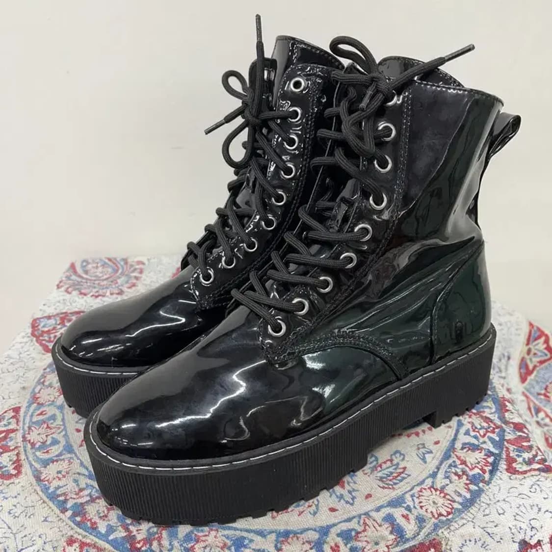 에이치앤엠 H&M 8홀 워커 부츠 구두 255 E00654 상품이미지1