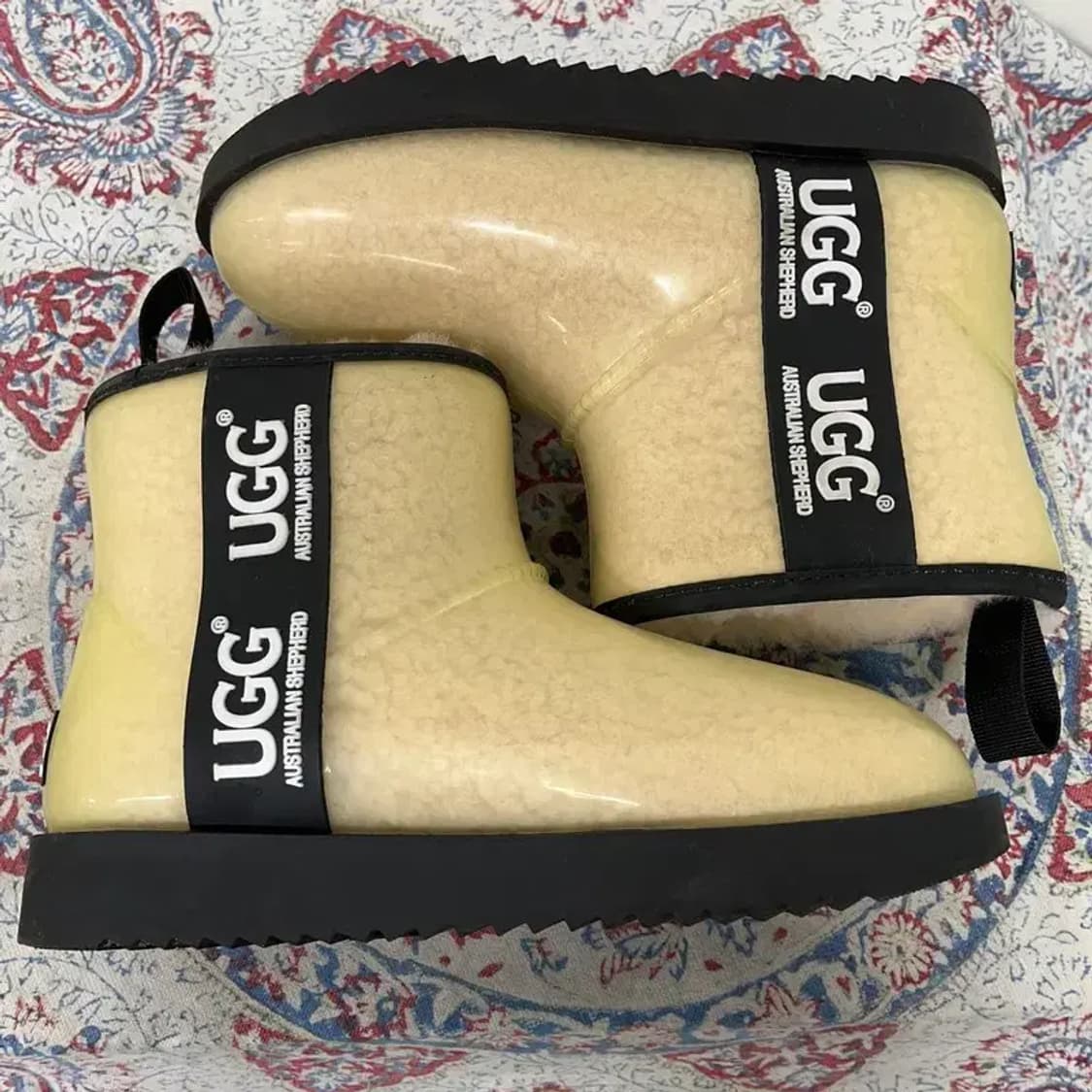어그 UGG 클래식 클리어 어그부츠 EU36 E00659 상품이미지3
