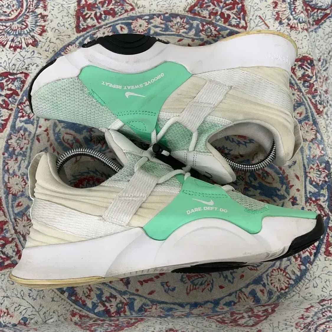 나이키 나이키 슈퍼렙 그루브 운동화 런닝화 245 E00658 상품이미지3