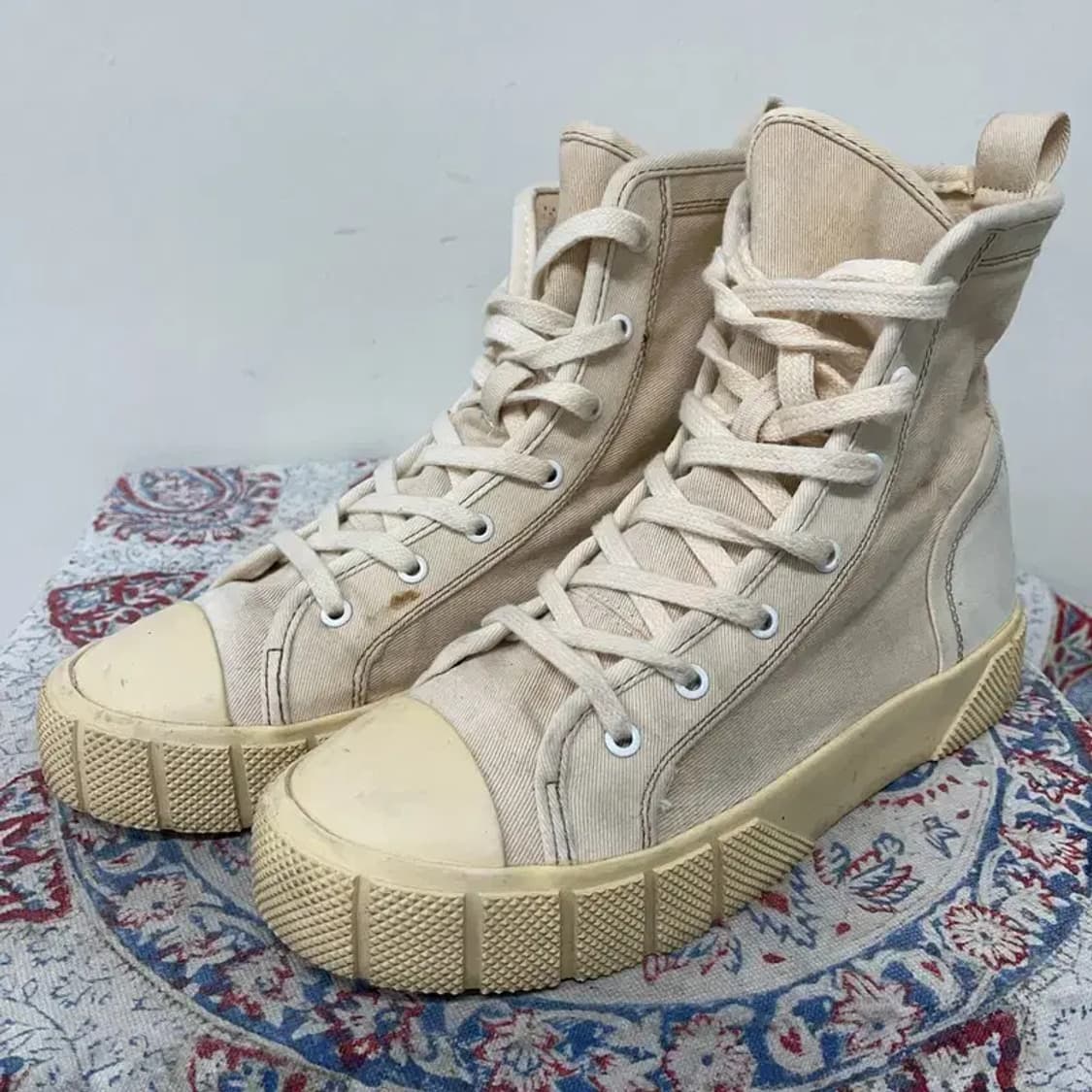 자라 ZARA 아이보리 아웃솔 하이 스니커즈 255 E00662 상품이미지1