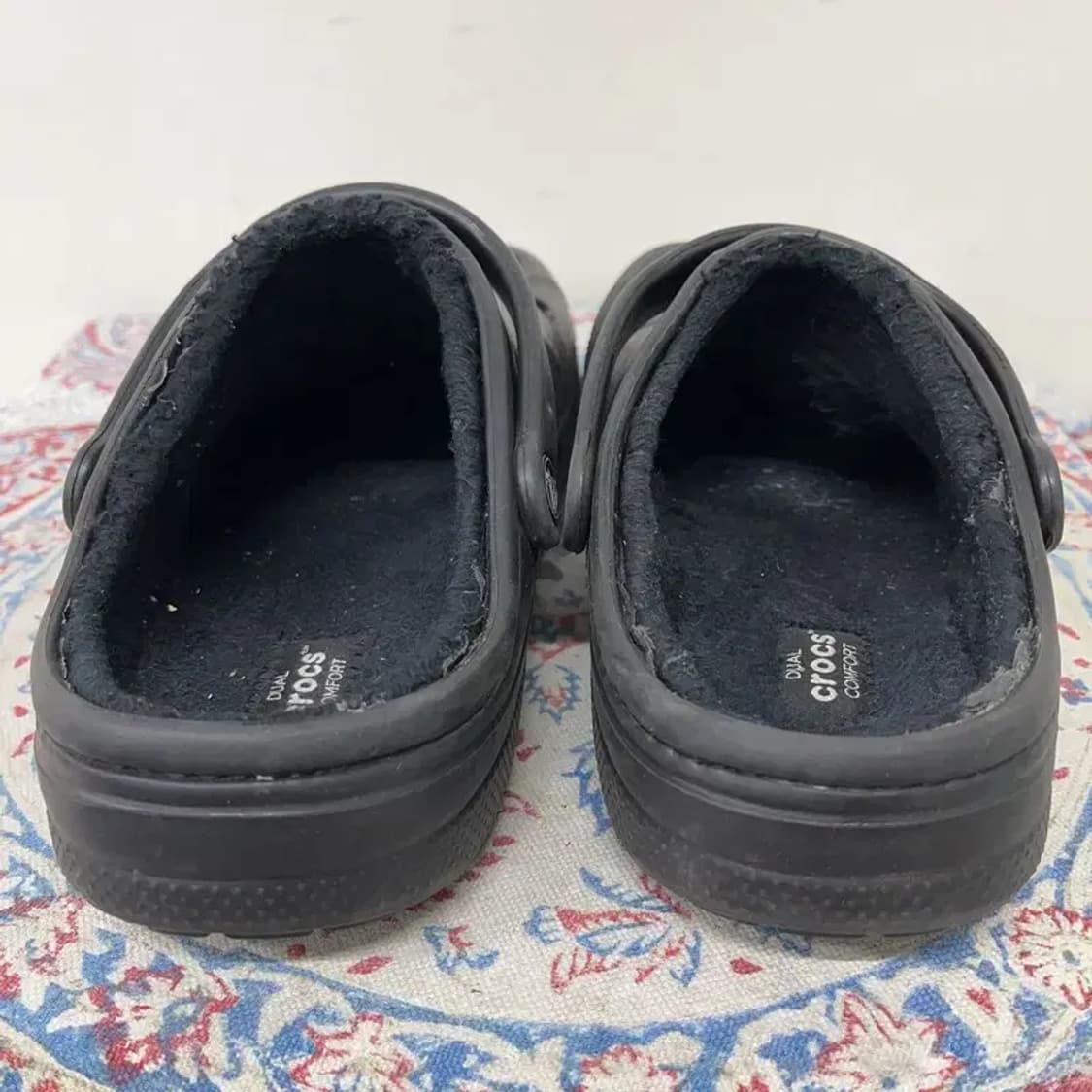 크록스 바야 라인드 클로그 털슬리퍼 W9 E00671 상품이미지2