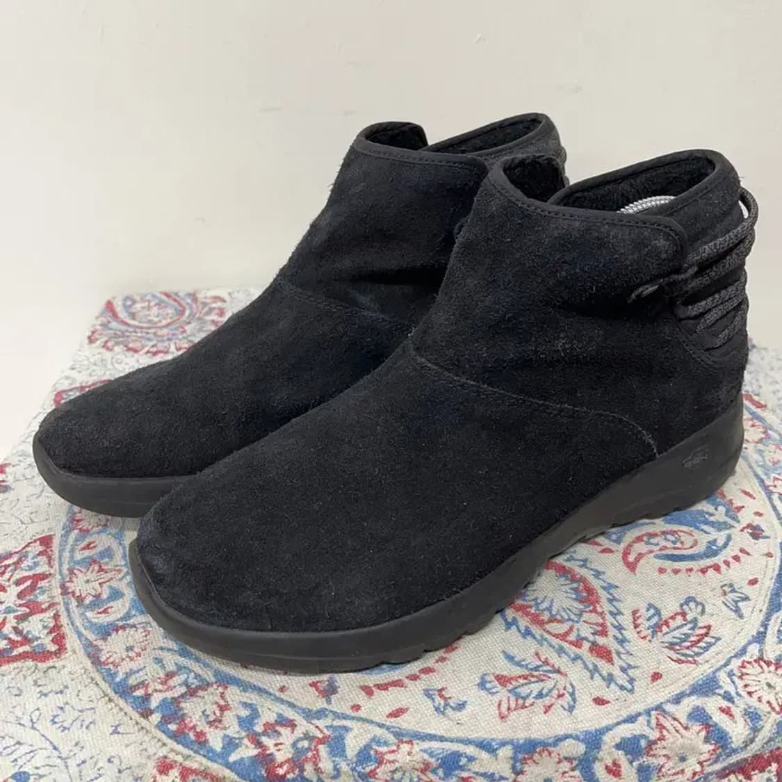 스케쳐스 여성 스웨이드 겨울부츠 앵클부츠 255 E00700 상품이미지1