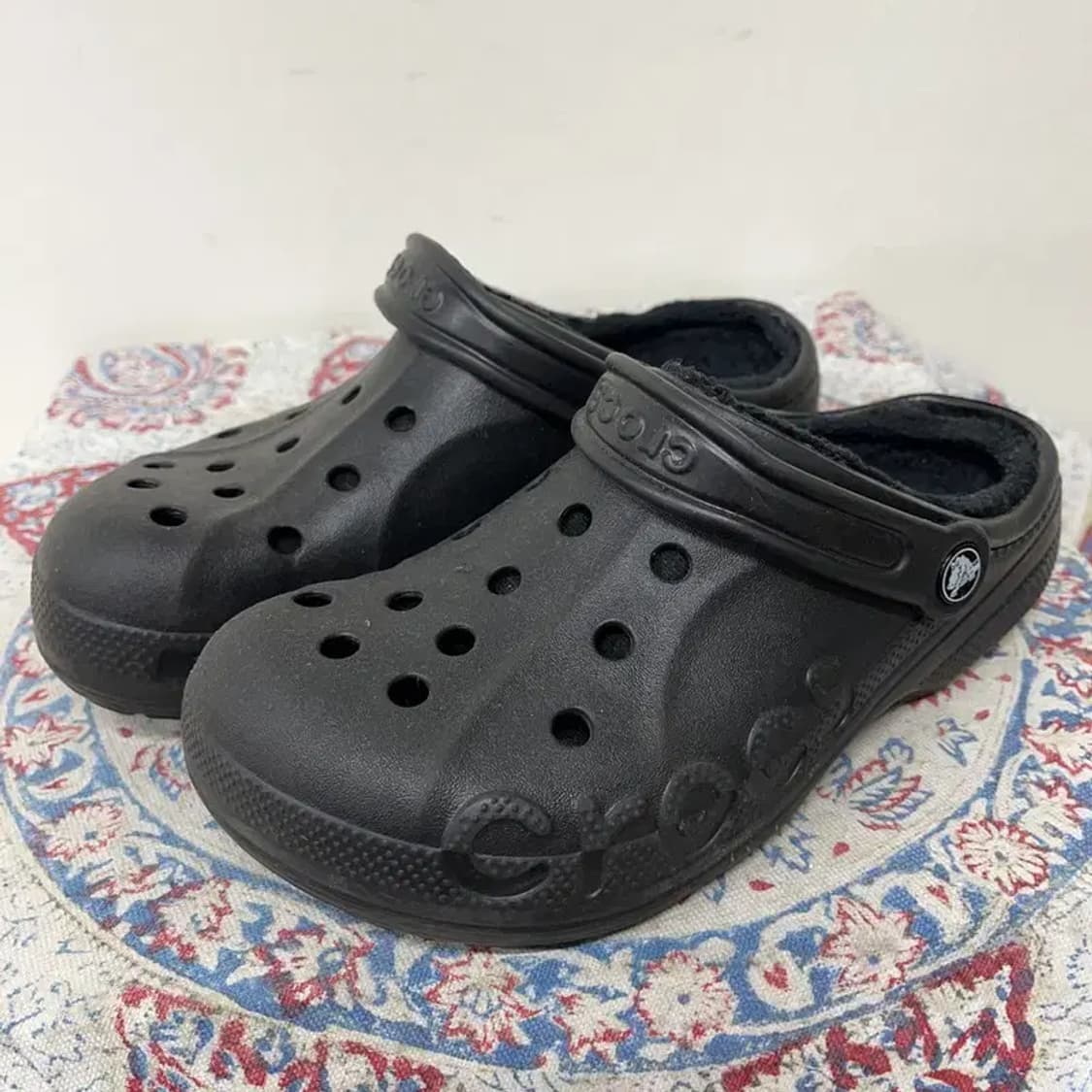 크록스 바야 라인드 클로그 털슬리퍼 W9 E00686 상품이미지1