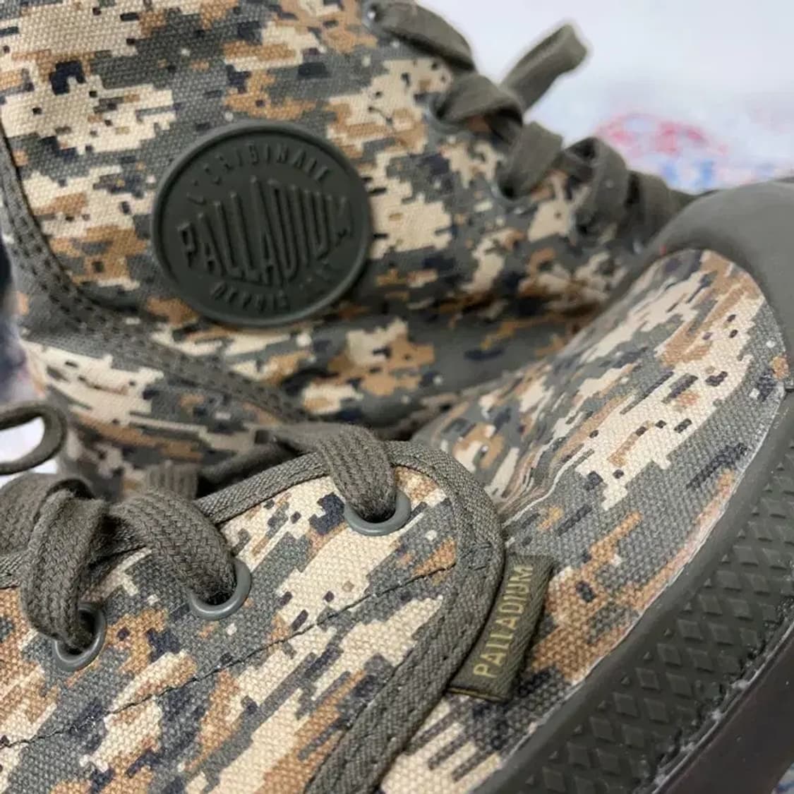 팔라디움 밀리터리 카모 하이 스니커즈 26.5 E00702 상품이미지6