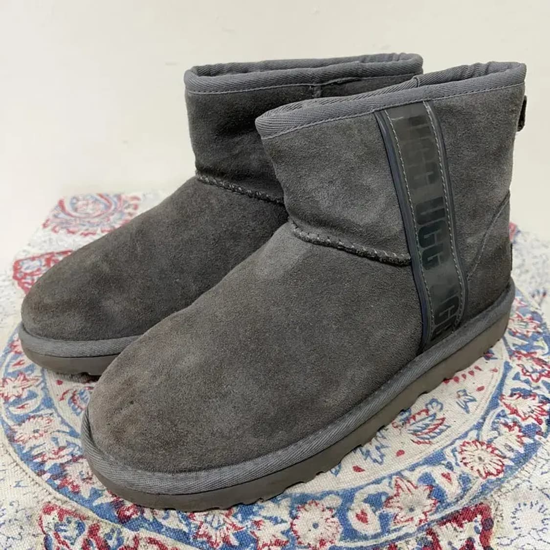 어그 클래식 미니 사이드로고 부츠 230 E00727 상품이미지1