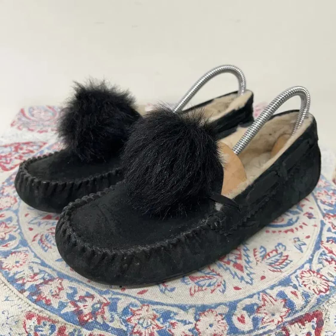 어그  UGG 폼폼 털 슬립온 240 E00729 상품이미지1