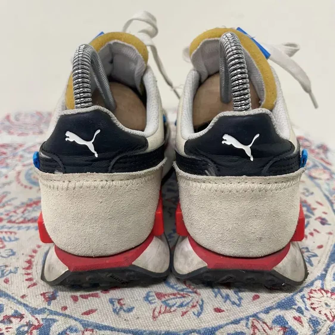 푸마 퓨처 라이더 플레이 온 스니커즈 운동화 225 E00731 상품이미지2