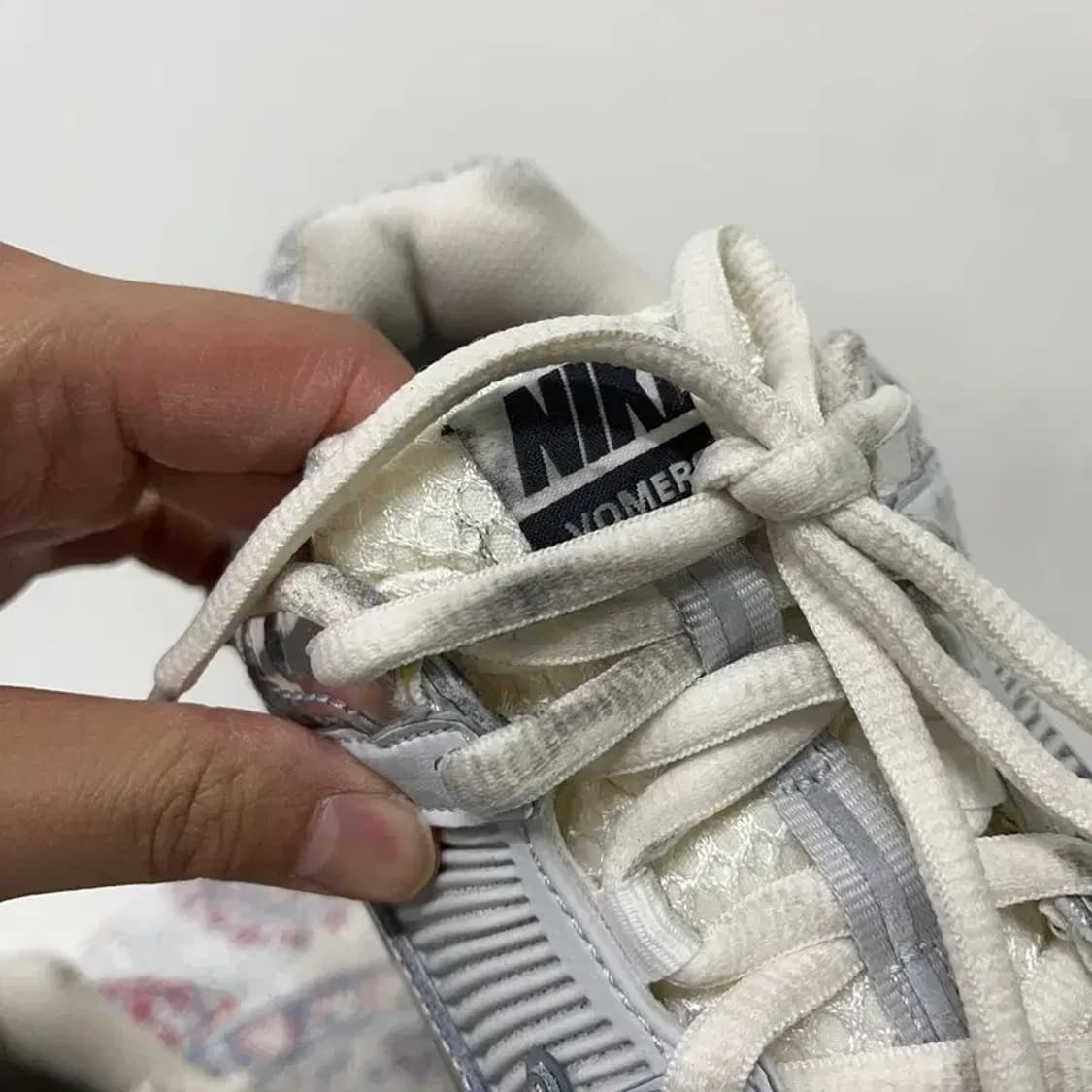 나이키 줌 보메로 5 스니커즈 운동화 260 E00734 상품이미지6