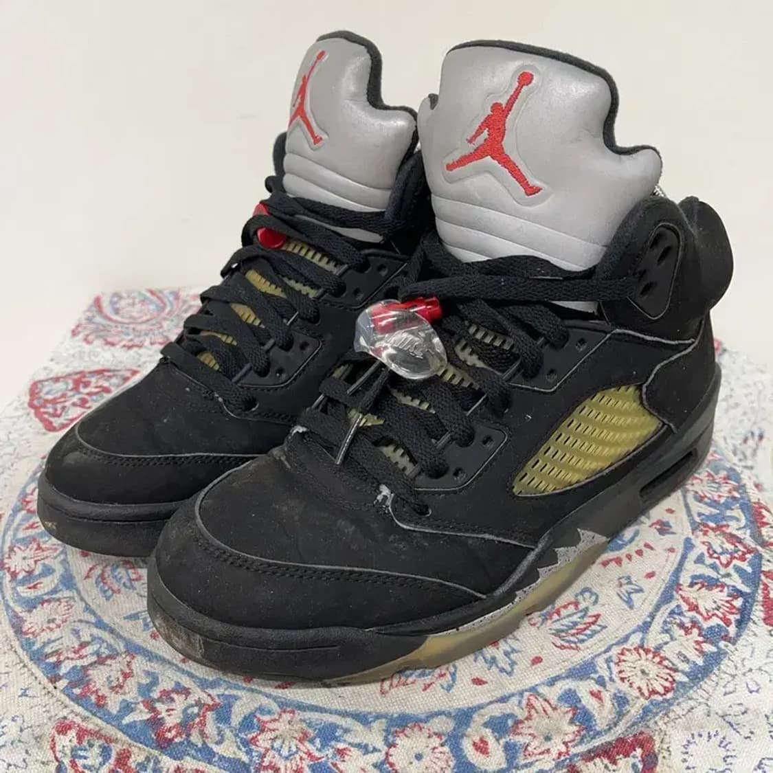 나이키 조던 5 레트로 OG 메탈릭 운동화 255 E00738 상품이미지1