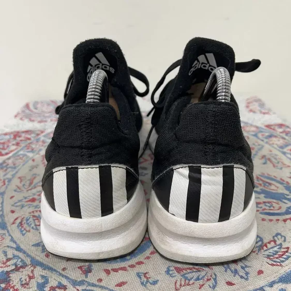 아디다스 블랙 스포츠용 운동화 230 E00757 상품이미지2