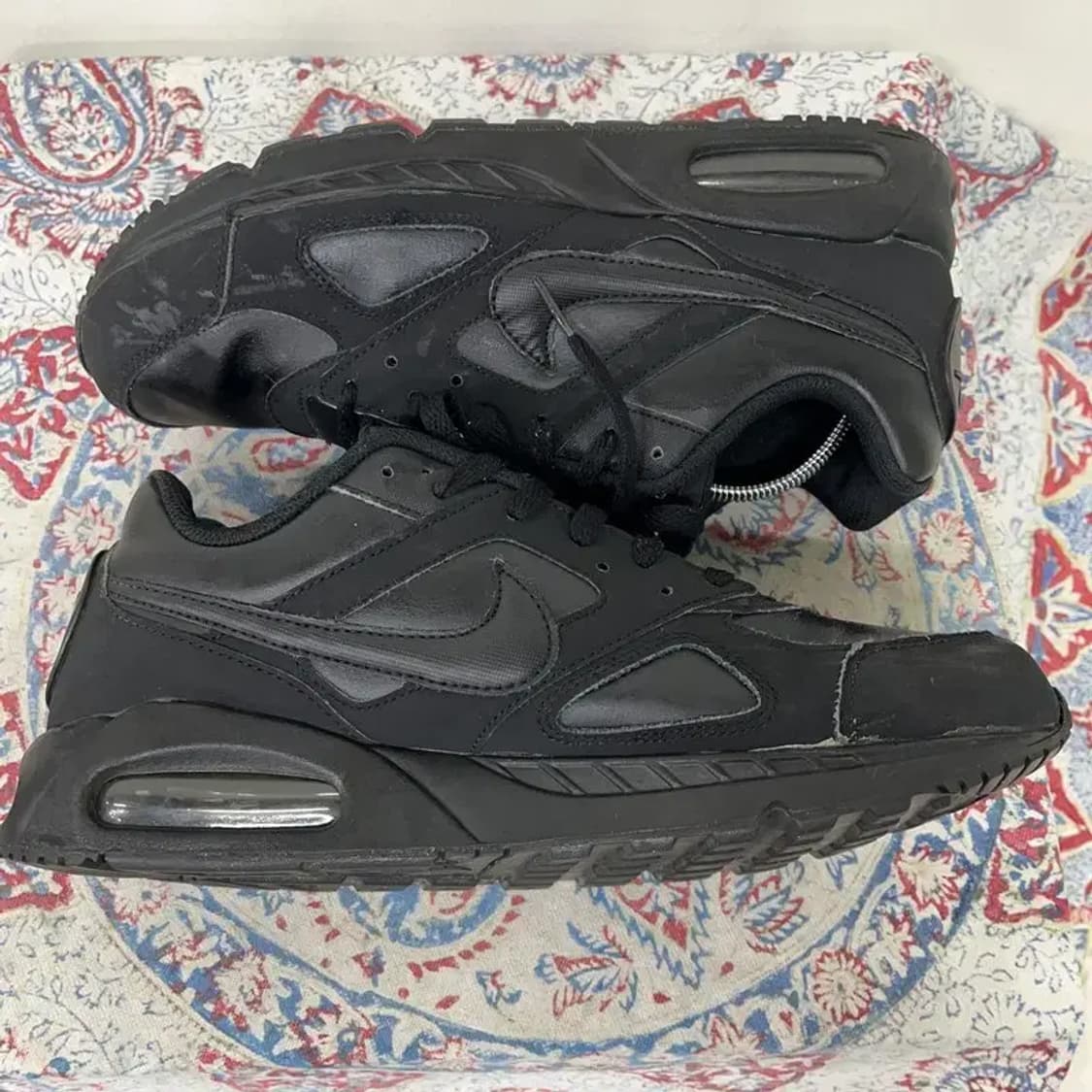 나이키 에어 맥스 IVO 가죽 올블랙 스니커즈 운동화 280 E00770 상품이미지3