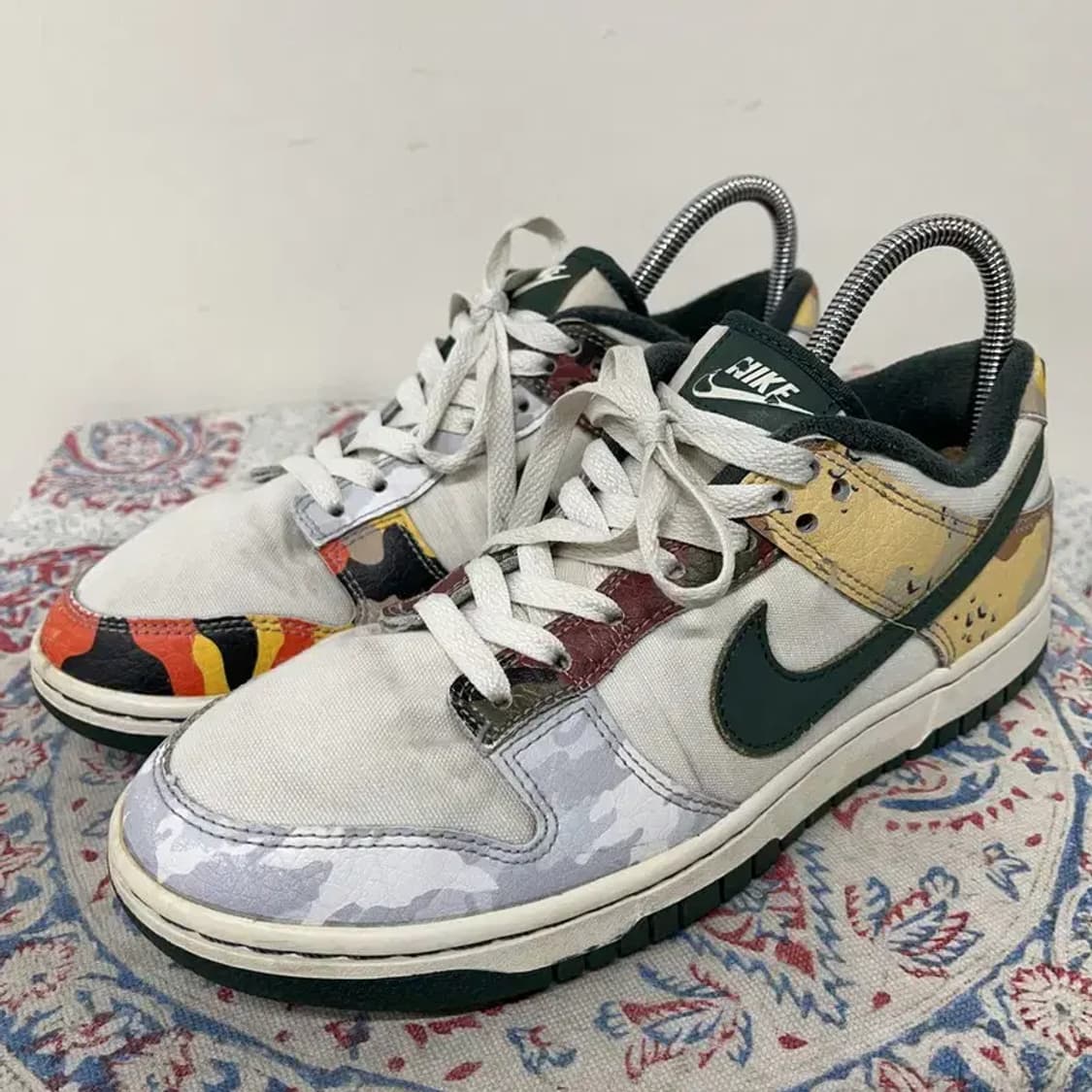 나이키 덩크 로우 멀티카모 스니커즈 255 E00789 상품이미지1