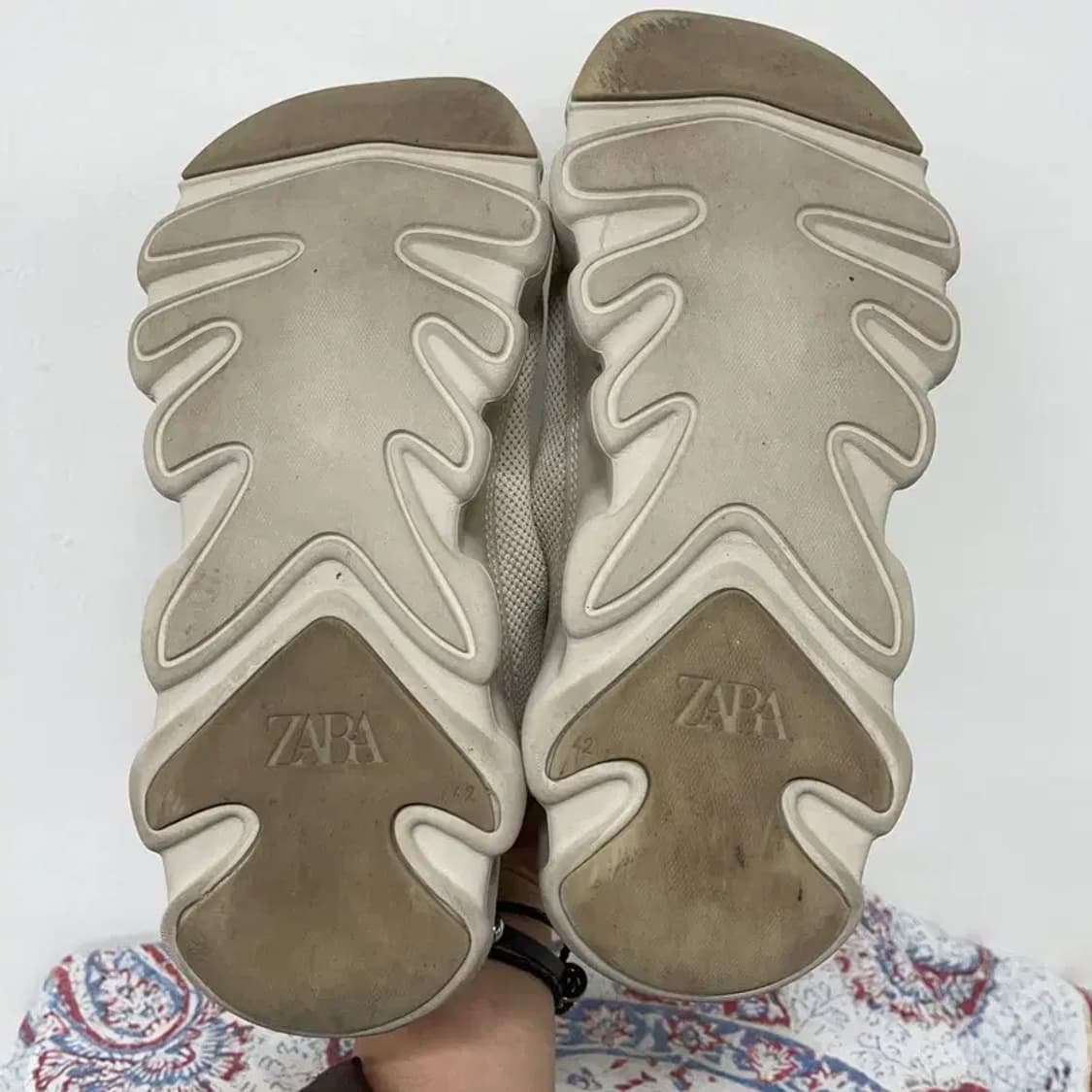 자라 ZARA 남자 니트 스니커즈 270 E00792 상품이미지4