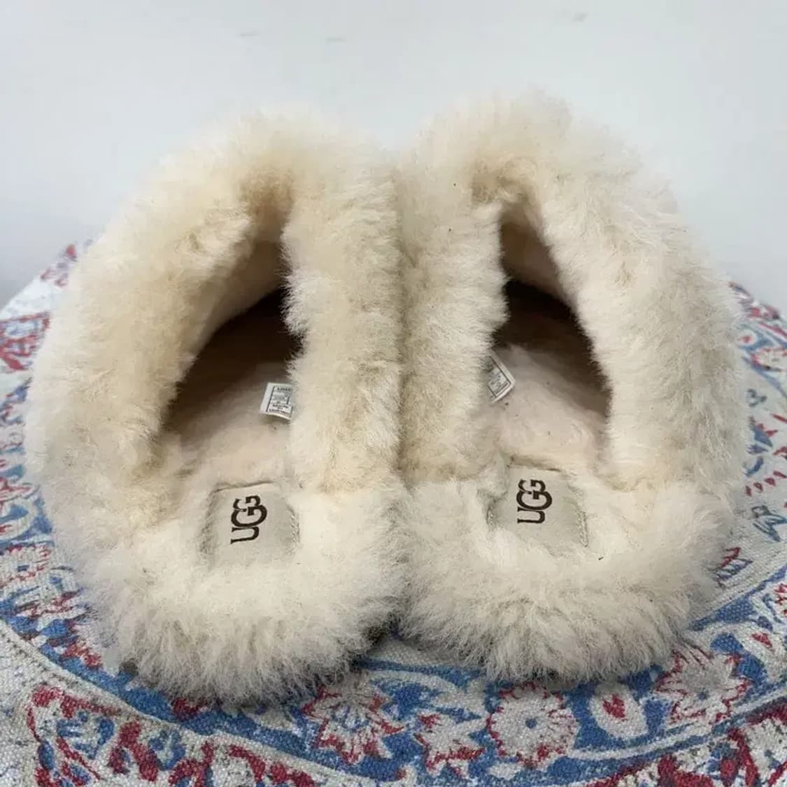어그 UGG 스커페트 슬리퍼 250 E00818 상품이미지2