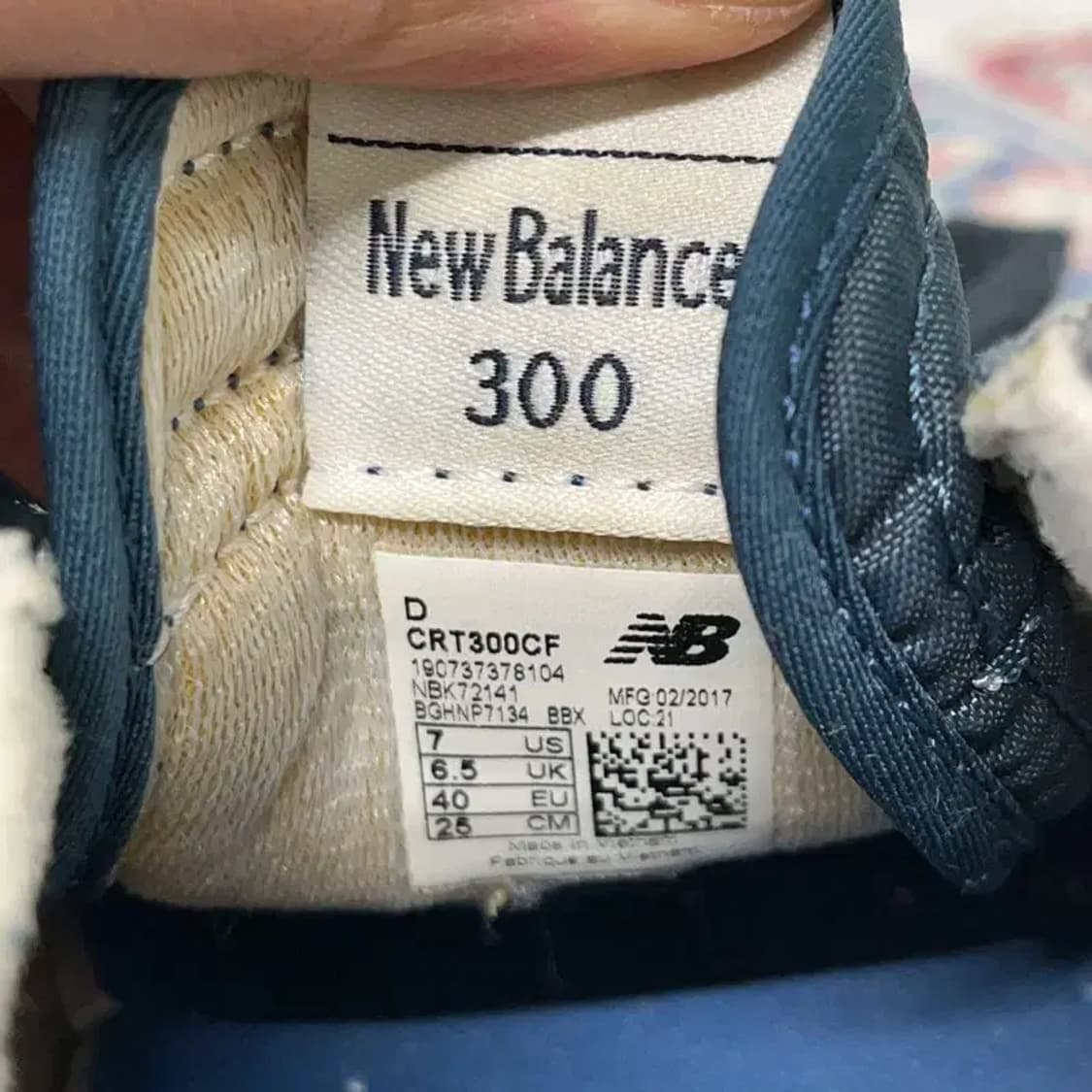 뉴발란스 CRT300 네이비 스니커즈 250 E00825 상품이미지5