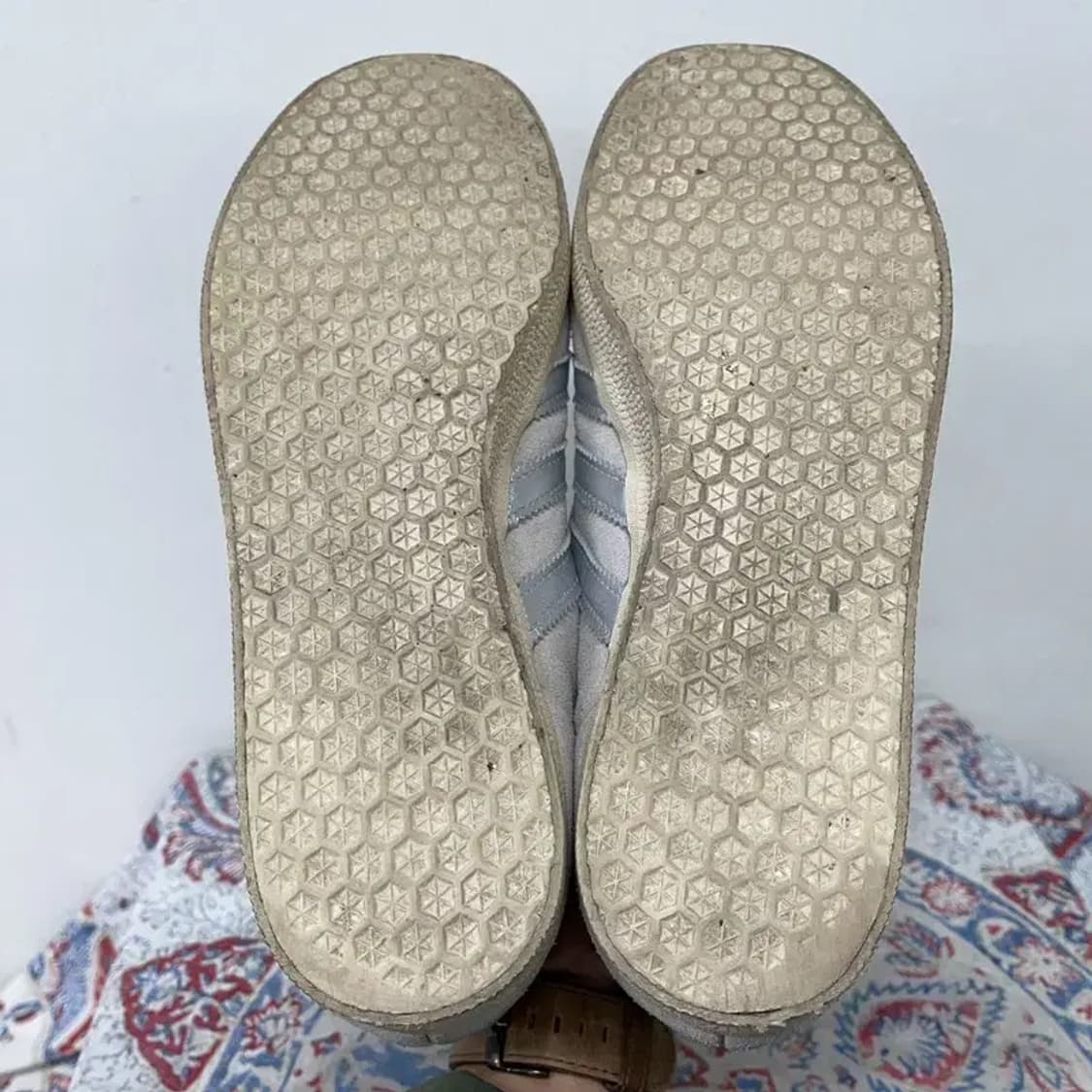 아디다스 가젤 클라우드 화이트 실버 메탈릭 스니커즈 260 E00830 상품이미지4