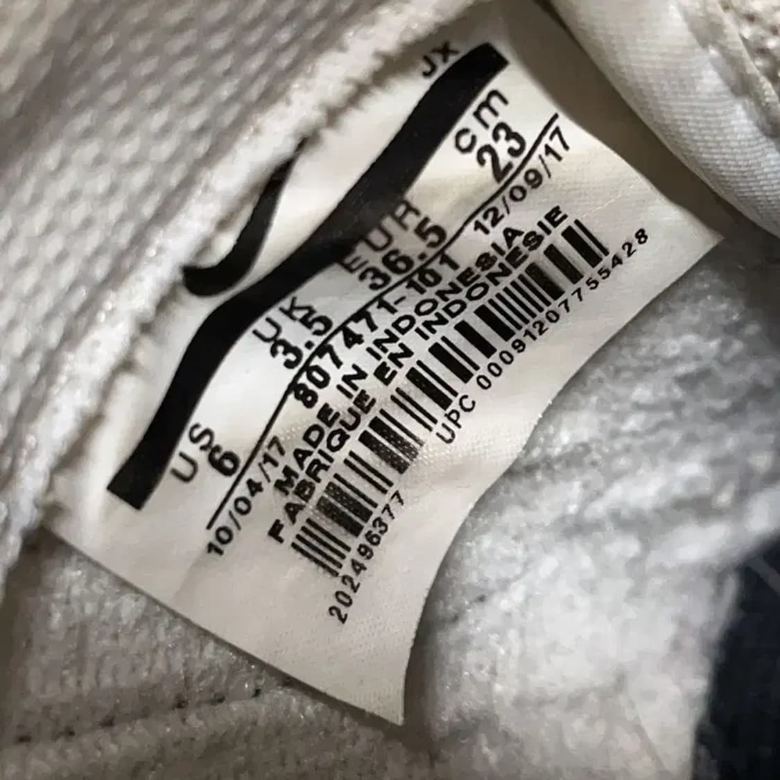 나이키 코르테즈 흰검 스니커즈 신발 230 E00837 상품이미지5