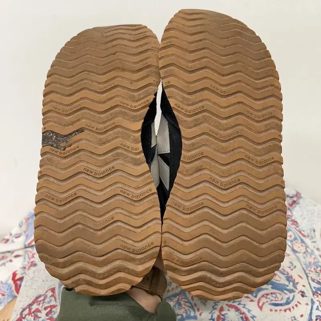 뉴발란스 237 블랙 스니커즈 운동화 245 E00838 상품이미지4